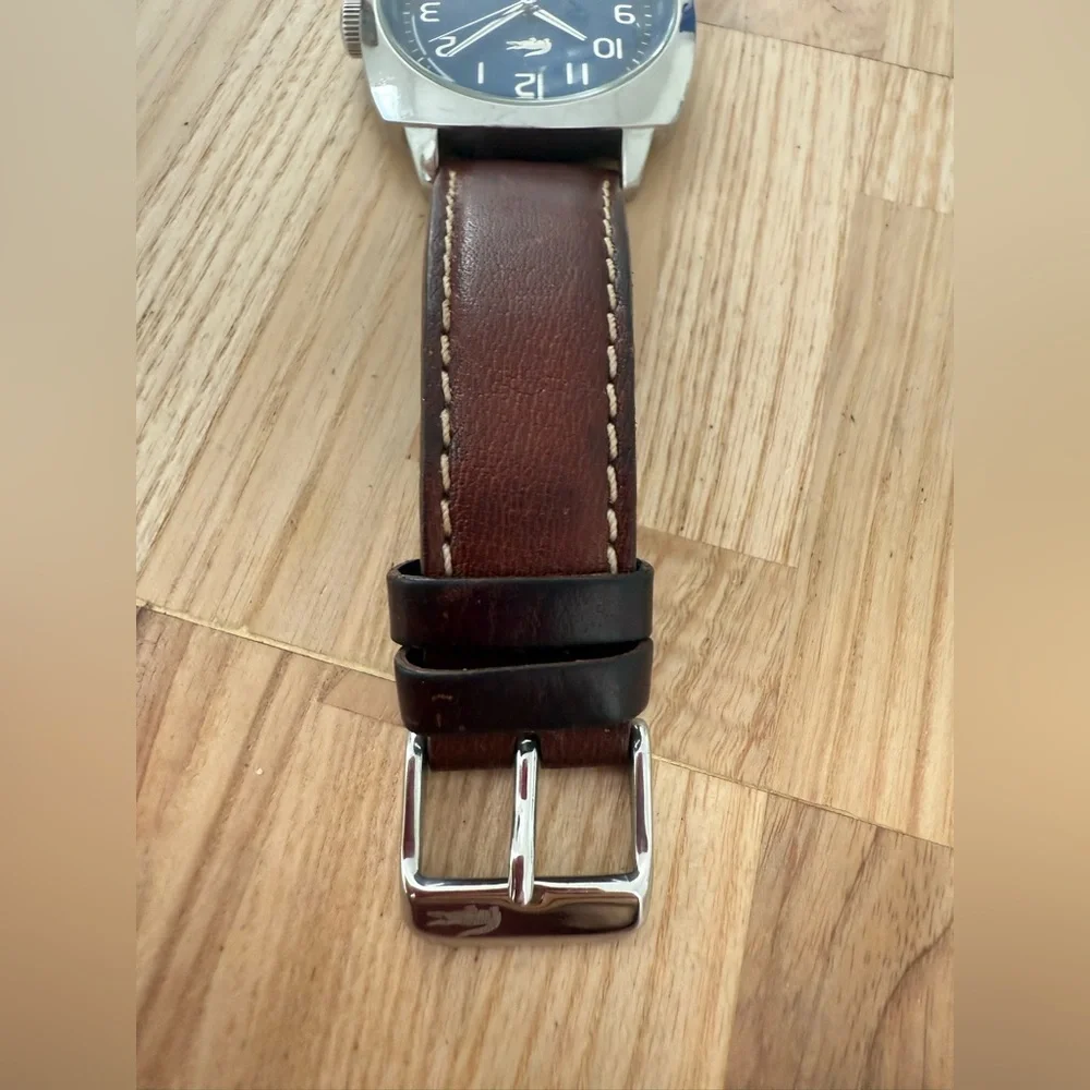 Lacoste mens blue dial silver tone brown leather watch NEW BATTERY